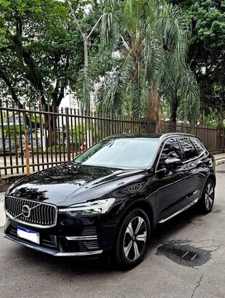 VOLVO XC60 2.0 T8 RECHARGE PLUS AWD GEARTRONIC VOLVO XC60 2.0 T8 RECHARGE PLUS AWD GEARTRONIC